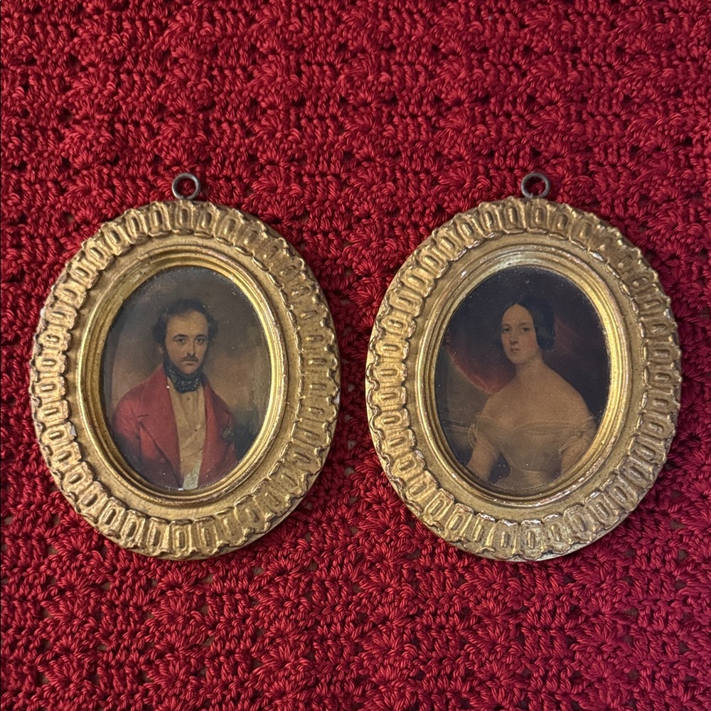 Antique Gold Man with a red coat Countess D’Orsay Oval Portrait Frames